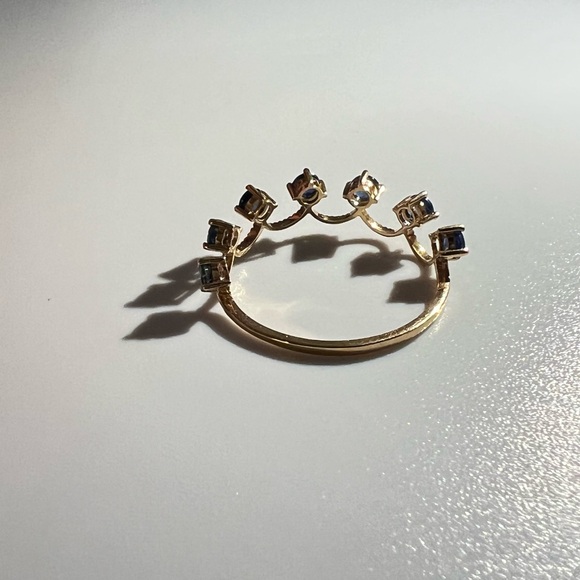 Royal blue sapphire 18k gold ring - Picture 4 of 16